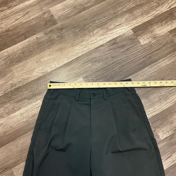 PGA TOUR Men’s Golf Shorts Size 30 In Dark Gray - Picture 3 of 5